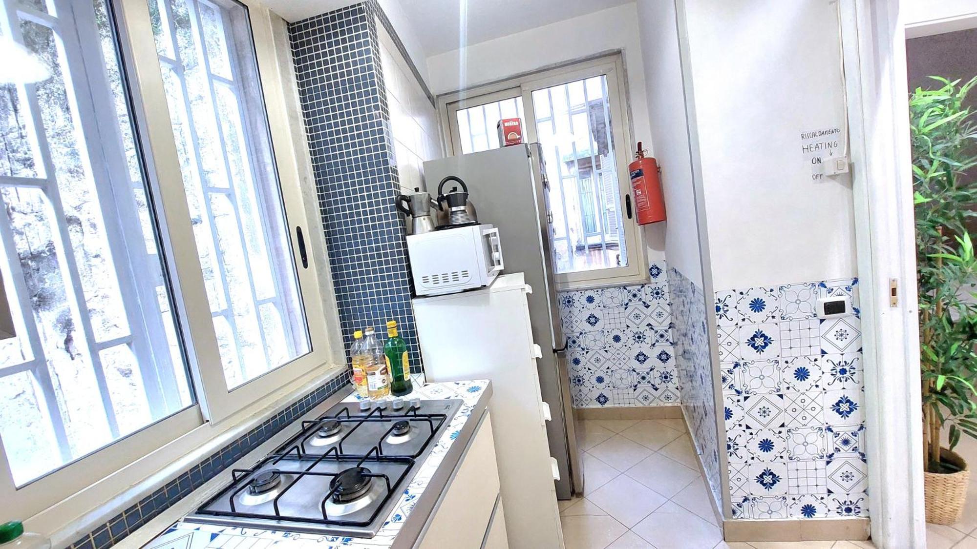 Apartamento Grande & Favoloso Vicino Il Museo Madre Nápoles